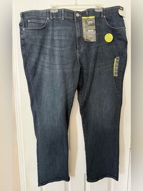 Lee Sebastian Big &Tall 52x32 men’s Straight Fit Tapered Leg Jeans